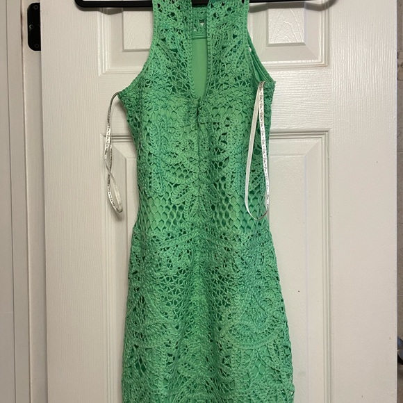 Lily Pulitzer - Lace Crotchet shift dress - Picture 3 of 6